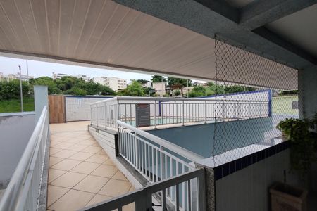 Apartamento à venda com 120m², 3 quartos e 2 vagasÁrea comum - Piscina