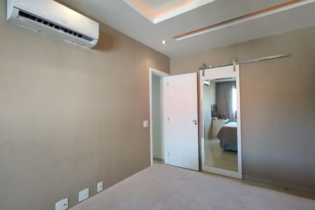 Apartamento à venda com 120m², 3 quartos e 2 vagasQuarto 2 - Suíte