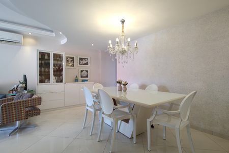 Apartamento à venda com 120m², 3 quartos e 2 vagasSala