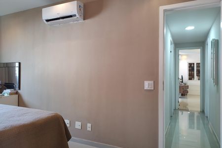 Apartamento à venda com 120m², 3 quartos e 2 vagasQuarto 2 - Suíte
