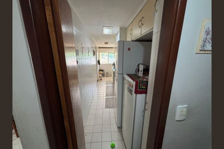 Apartamento à venda com 180m², 4 quartos e 2 vagasCozinha