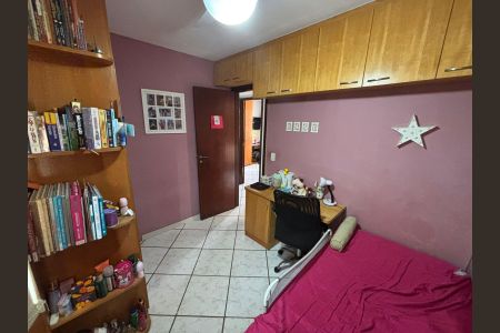 Apartamento à venda com 180m², 4 quartos e 2 vagasQuarto