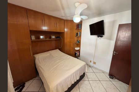 Apartamento à venda com 180m², 4 quartos e 2 vagasQuarto