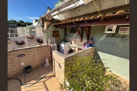 Apartamento à venda com 180m², 4 quartos e 2 vagasÁrea de serviço