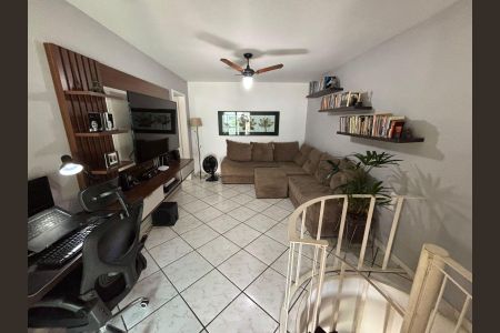 Apartamento à venda com 180m², 4 quartos e 2 vagasSala