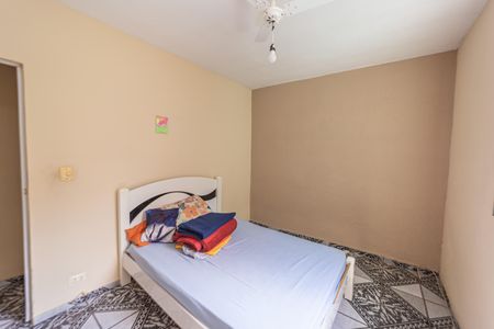 Casa à venda com 150m², 2 quartos e 2 vagas Casa à venda com 150m², 2 quartos e 2 vagasQuarto 2