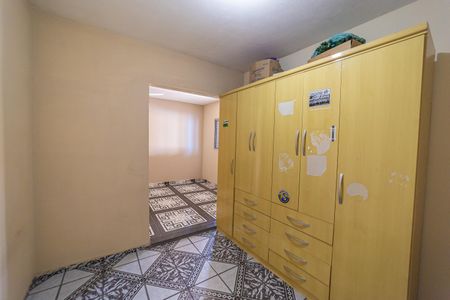 Casa à venda com 150m², 2 quartos e 2 vagas Casa à venda com 150m², 2 quartos e 2 vagasQuarto 1