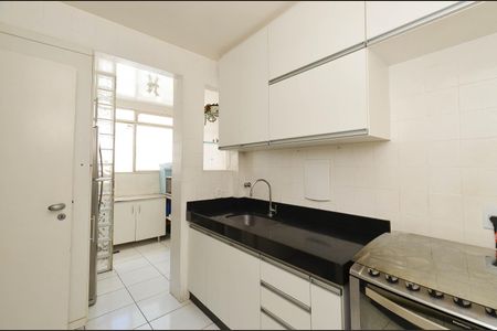 Apartamento à venda com 98m², 3 quartos e 1 vaga