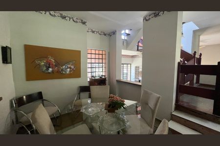 Casa de Condomínio para alugar com 4 quartos, 900m² em Loteamento Alphaville Campinas, Campinas