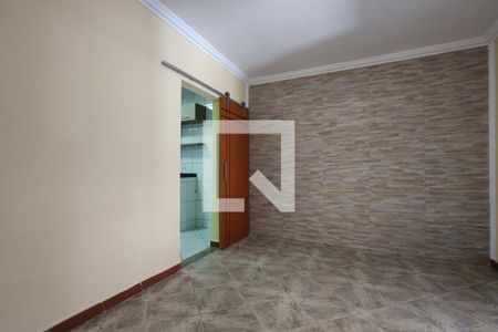 Casa de condomínio à venda com 212m², 4 quartos e 2 vagas