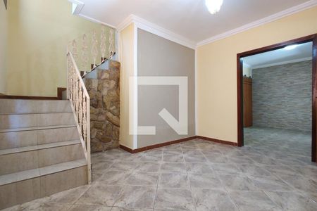 Casa de condomínio à venda com 212m², 4 quartos e 2 vagas