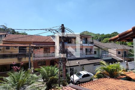 Casa de condomínio à venda com 212m², 4 quartos e 2 vagas
