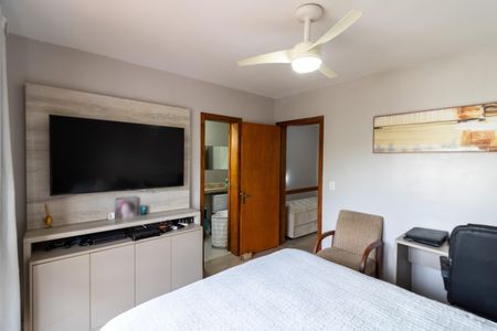 Casa à venda com 108m², 3 quartos e 2 vagasSuíte