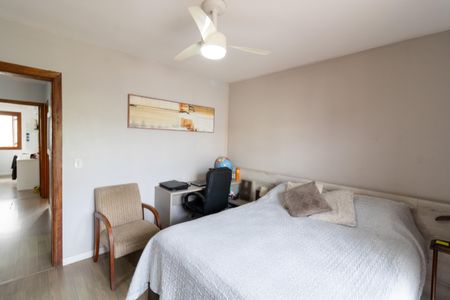 Casa à venda com 108m², 3 quartos e 2 vagasSuíte