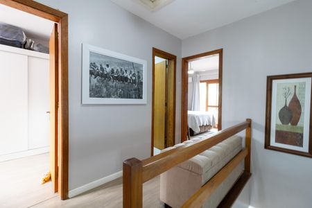 Casa à venda com 108m², 3 quartos e 2 vagasCorredor