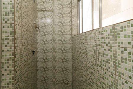 Banheiro de casa para alugar com 1 quarto, 40m² em Vila Maria Alta, São Paulo