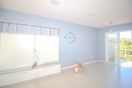 Casa à venda com 158m², 3 quartos e 2 vagasSala