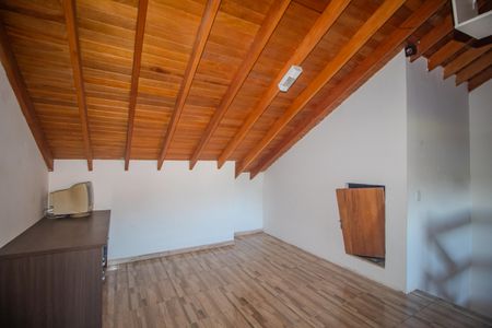 Casa à venda com 158m², 3 quartos e 2 vagasQuarto 3/sótão