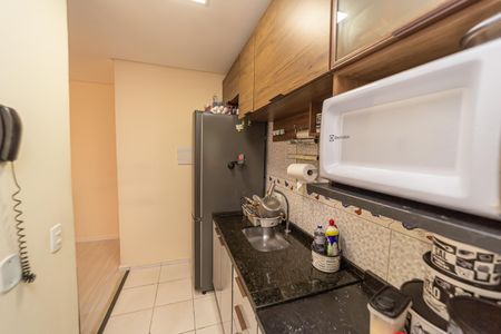 Apartamento à venda com 43m², 2 quartos e sem vagaCozinha e Área de Serviço