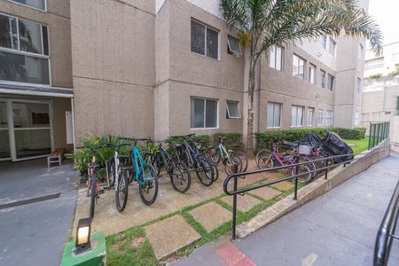 Apartamento à venda com 43m², 2 quartos e sem vagaÁrea comum