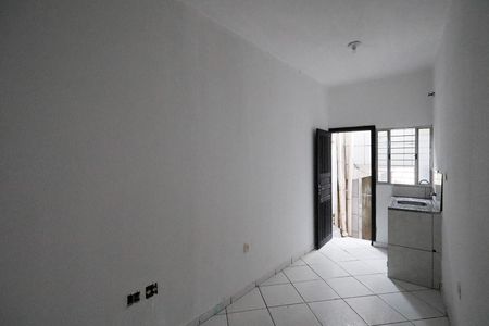 Casa para alugar com 40m², 1 quarto e sem vagaSala / Cozinha 