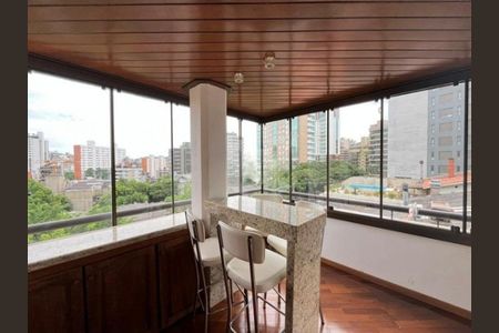 Varanda  de apartamento para alugar com 2 quartos, 195m² em Bela Vista, Porto Alegre