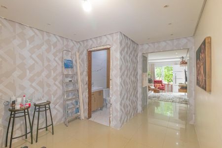 Casa à venda com 120m², 3 quartos e 2 vagasCorredor