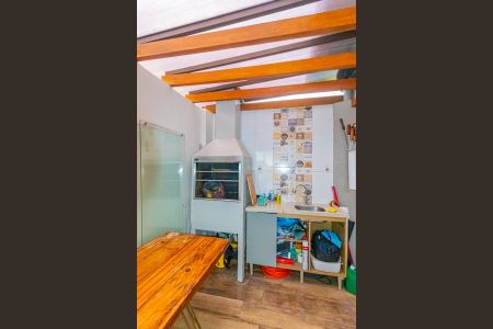 Varanda Gourmet de casa à venda com 3 quartos, 120m² em Harmonia, Canoas