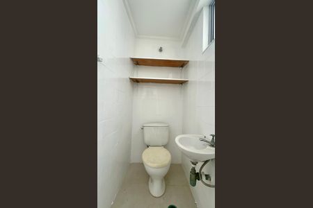 Apartamento para alugar com 91m², 2 quartos e 1 vaga Apartamento para alugar com 91m², 2 quartos e 1 vagaBanheiro de serviço