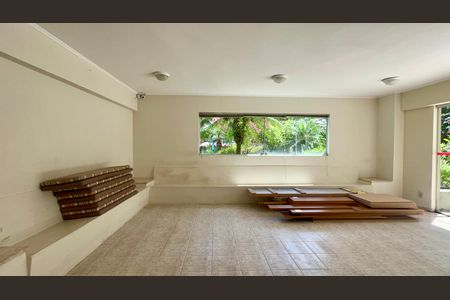 Apartamento para alugar com 91m², 2 quartos e 1 vaga Apartamento para alugar com 91m², 2 quartos e 1 vagaSalão de Festas