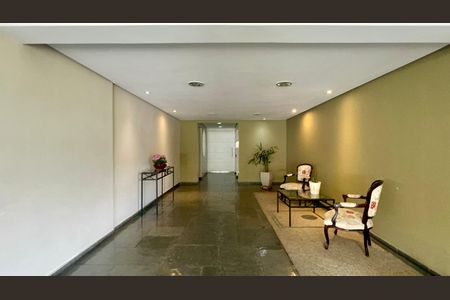 Apartamento para alugar com 91m², 2 quartos e 1 vaga Apartamento para alugar com 91m², 2 quartos e 1 vagaHall de entrada