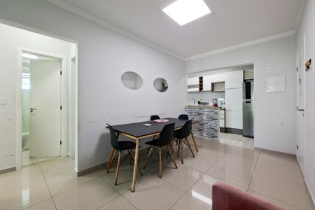 Apartamento para alugar com 100m², 2 quartos e 2 vagasSala