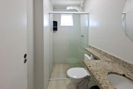 Apartamento para alugar com 100m², 2 quartos e 2 vagasBanheiro da Suíte