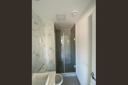 Banheiro 1 de apartamento para alugar com 2 quartos, 59m² em Jardim do Salso, Porto Alegre