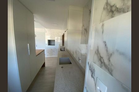 Sala  de apartamento para alugar com 2 quartos, 59m² em Jardim do Salso, Porto Alegre