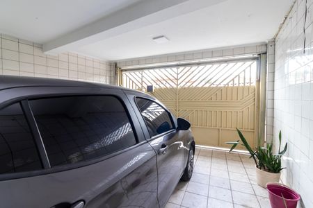 Casa à venda com 100m², 3 quartos e 2 vagas Casa à venda com 100m², 3 quartos e 2 vagasGaragem