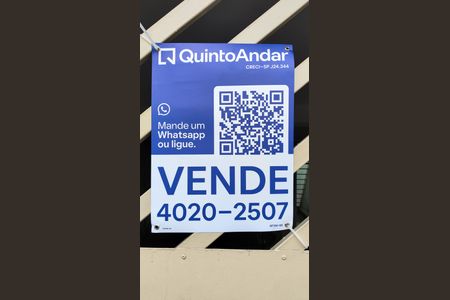 Casa à venda com 100m², 3 quartos e 2 vagas Casa à venda com 100m², 3 quartos e 2 vagasMTXM-185