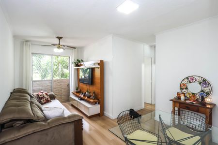 Sala de apartamento para alugar com 3 quartos, 56m² em Jardim Santa Emilia, São Paulo