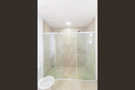 Casa à venda com 135m², 2 quartos e 2 vagasBanheiro da Suíte 1