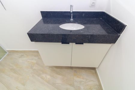 Casa à venda com 135m², 2 quartos e 2 vagasBanheiro da Suíte 1