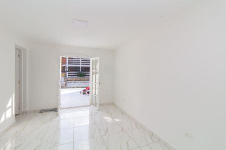 Casa à venda com 135m², 2 quartos e 2 vagasSuíte 2