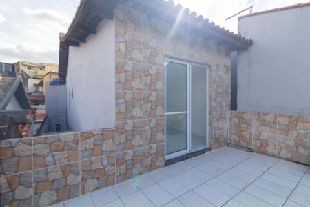 Casa à venda com 135m², 2 quartos e 2 vagasVaranda