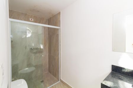 Casa à venda com 135m², 2 quartos e 2 vagasBanheiro da Suíte 2