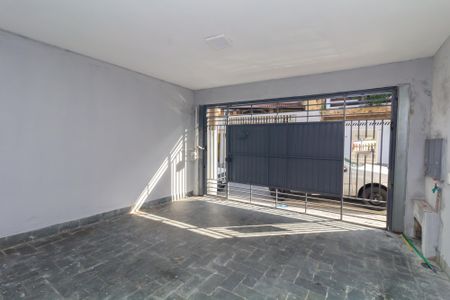 Casa à venda com 135m², 2 quartos e 2 vagasGaragem