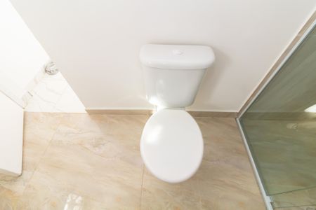 Casa à venda com 135m², 2 quartos e 2 vagasBanheiro da Suíte 2