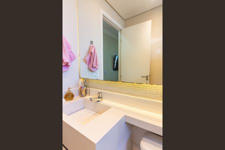 Apartamento à venda com 56m², 2 quartos e 1 vaga Apartamento à venda com 56m², 2 quartos e 1 vagaBanheiro da Suíte