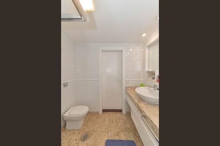 Apartamento à venda com 200m², 4 quartos e 2 vagasBanheiro Social