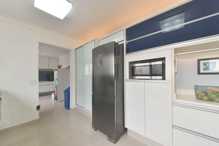 Apartamento à venda com 200m², 4 quartos e 2 vagasCozinha