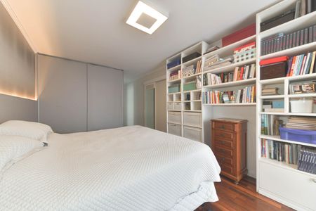 Apartamento à venda com 200m², 4 quartos e 2 vagasSuite