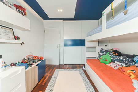 Apartamento à venda com 200m², 4 quartos e 2 vagasQuarto 2